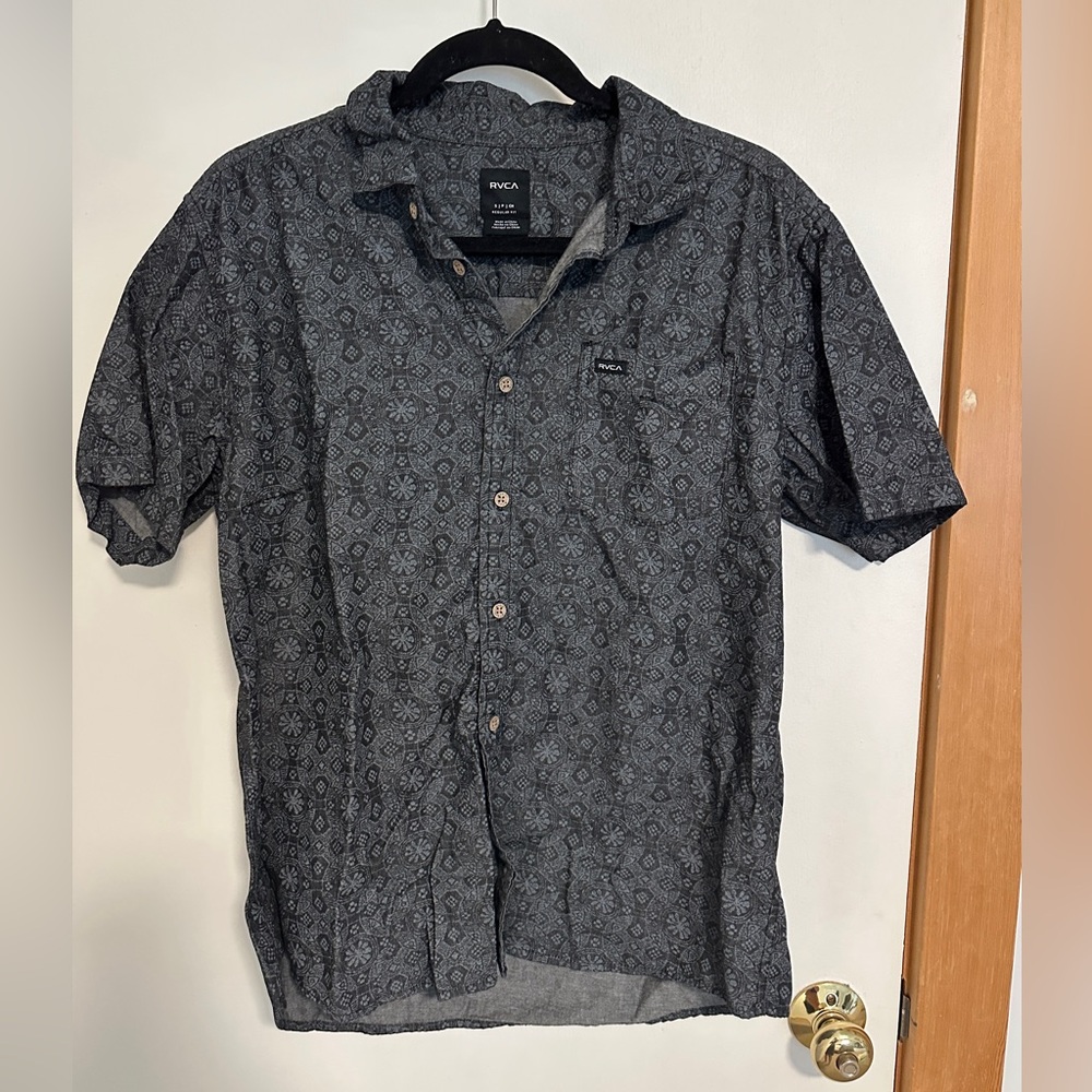 RVCA Men’s short sleeve button down